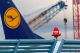 汉莎航空成为欧洲取消航班最多的航空公司，罢工导致第一季度巨额亏损