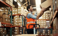 正式取消!特朗普对所有国家货物包裹加征关税!8月29日生效