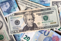 通胀报告与美中关税截止日前夕美元走软