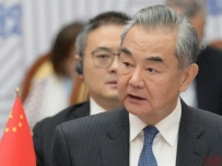 应对50%关税,莫迪没招了,王毅访印点明出路,巴铁给出意外一击